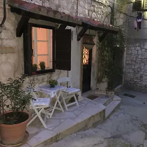 Andrea Center , Split Croatia
